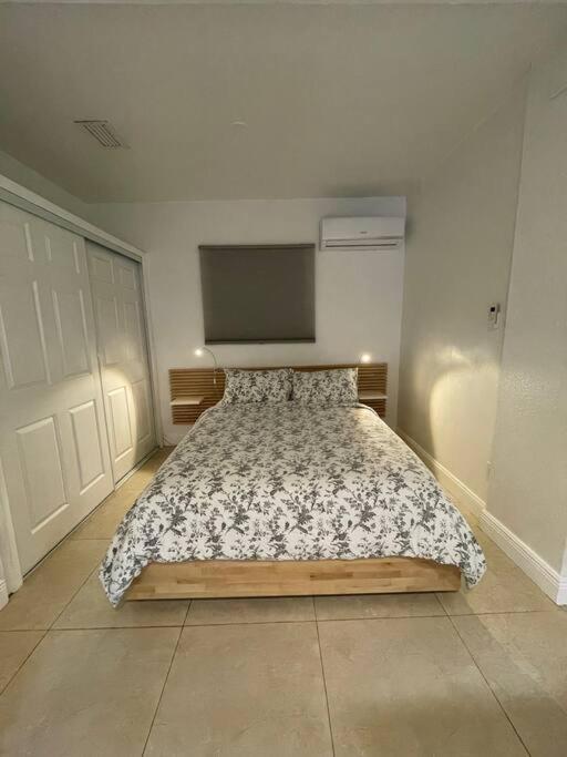 Appartamento Comfortable Modern Apartment- Location. *